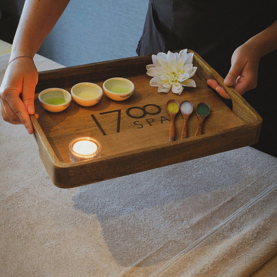 Sauna, steam room, body treatments, aromatherapy, deep-tissue massages
