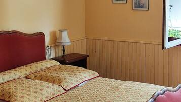 1 habitación, cuna de viaje, wifi gratis y ropa de cama