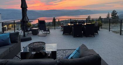 Naramata Dreaming: Wine Country Deck Suite w/ Heated Pool & Trail Access