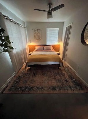 2 bedrooms, iron/ironing board, free WiFi, bed sheets