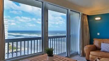 Smart TV, video games