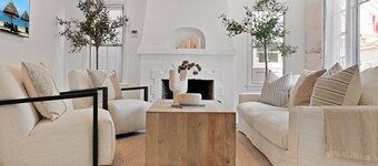 Classic Balboa Cottage, Newly Updated with A/C!