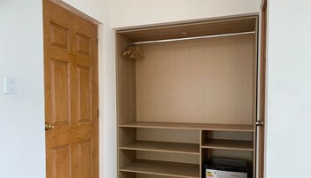 Cubrecamas, caja de seguridad en la habitación y wifi gratis 