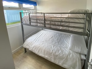 3 chambres, literie fournie