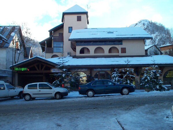 Exterior - Studio cabin for 3 with south-facing balcony, garage included (Valloire)