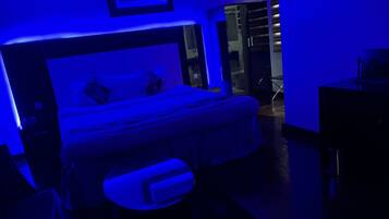 Deluxe-Zimmer, 1 großes Einzelbett | Laptopgeeigneter Arbeitsplatz, kostenloses WLAN