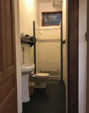 Bathtub