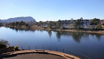 Condo, 1 Queen Bed (River's Edge at Bridgeport) | Lake