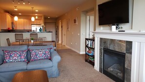 Appart'hôtel, plusieurs lits (Riverview Retreat) | Salle de séjour