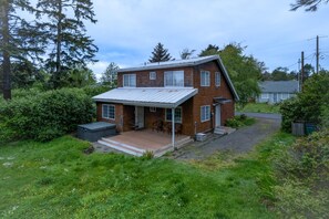 House, Multiple Beds (Rockaway Family Tides) | Exterior