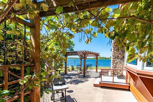 The Cedar Lodge on Big Fish Lake