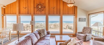 Beachfront, Dogs OK, Steps to Sand, Large Wraparound Deck with Amazing Views