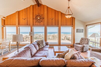 Beachfront, Dogs OK, Steps to Sand, Large Wraparound Deck with Amazing Views