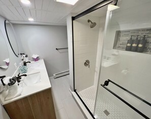 Hair dryer, towels