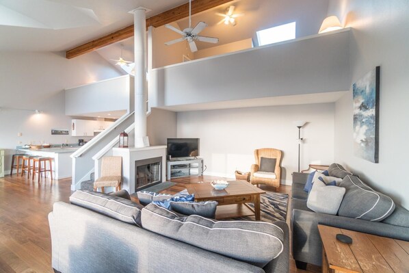 Condo, Berbilang Katil (SeaQuell) | Ruang tamu