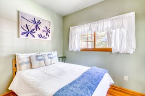 2 多间卧室、熨斗/熨衣板、床单