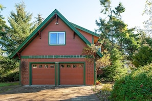 Casa, várias camas (Schooner Creek Retreat) | Fachada