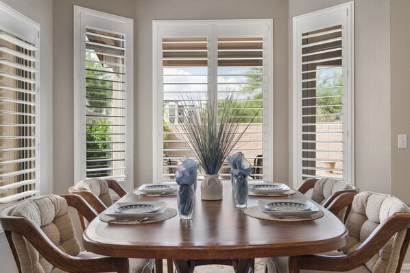 Dining - Beautiful Home in PebbleCreek Gated Golfing Community! (Goodyear)