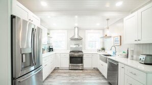House, Multiple Beds (The Duffy House) | Private kitchen - The Duffy House (Seaside)