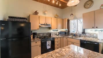 獨棟房屋, 多張床 (The Strand at Twin Rocks) | 私人廚房