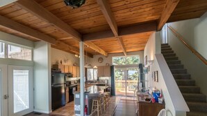 Ferienhaus, Mehrere Betten (The Strand at Twin Rocks) | Wohnzimmer