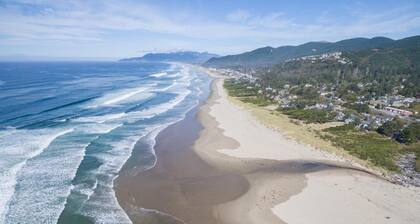 The Strand at Twin Rocks