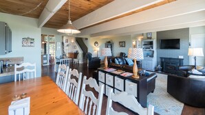 Ferienhaus, Mehrere Betten (The Strand at Twin Rocks) | Wohnzimmer