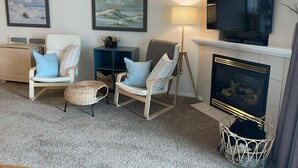 Condo, 1 King Bed with Sofa bed (Waters Edge 103) | Living room - Waters Edge 103 (Lincoln City)