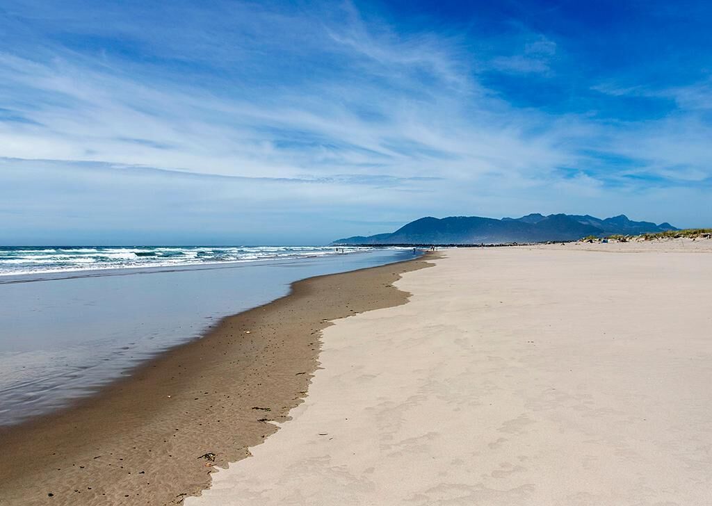 House, 1 Queen Bed (Silver Star) | Beach