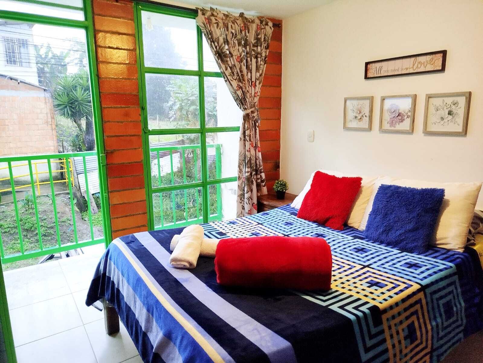 3 chambres, bureau, Wi-Fi gratuit