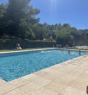 Piscine extérieure