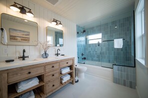 House, Multiple Beds (Ocean Mist) | Bathroom - Ocean Mist (Seaside)