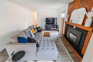 Hus - flera sÀngar (Cozy Cove Cottage) | Vardagsrum