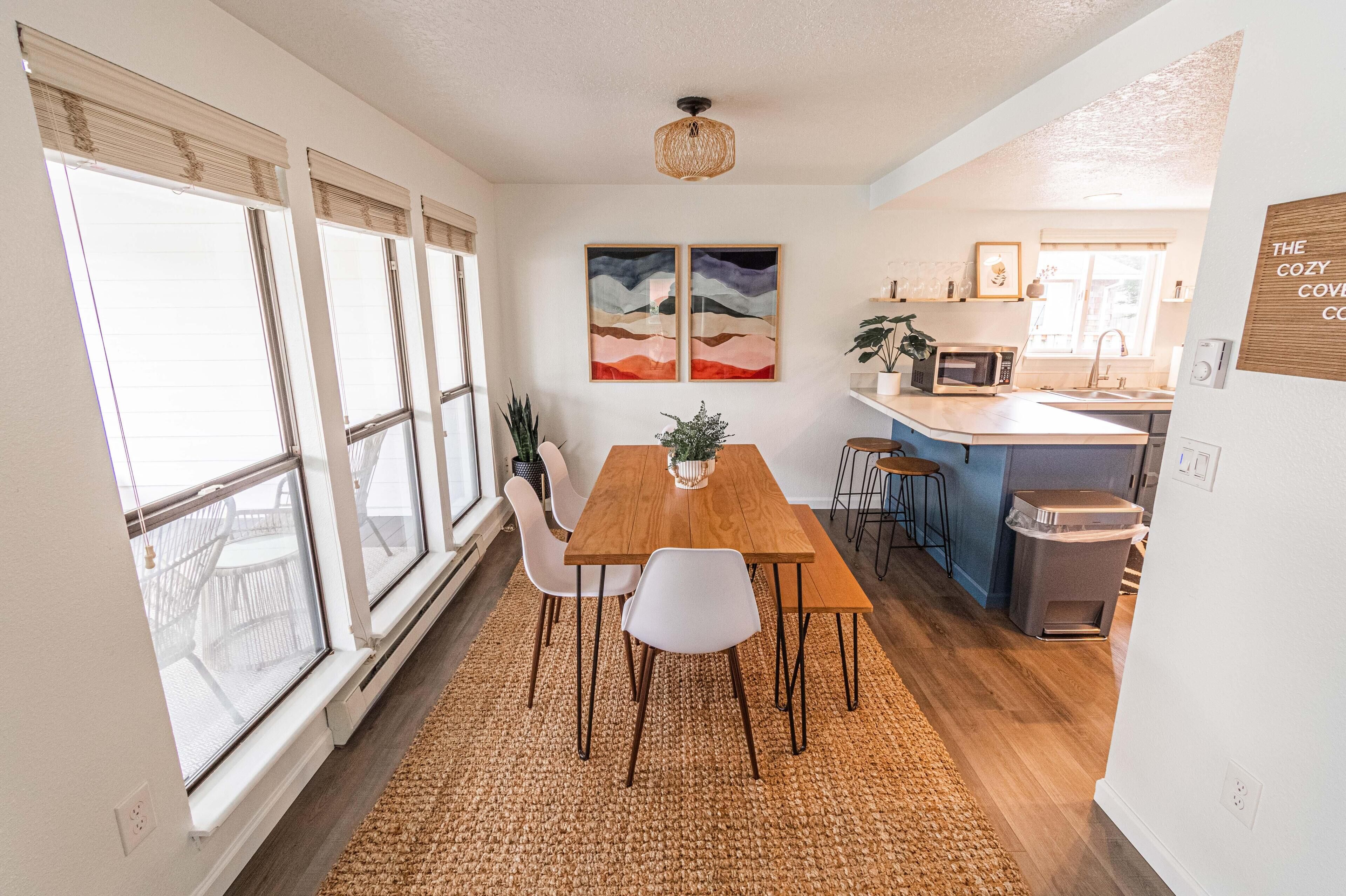 House, Multiple Beds (Cozy Cove Cottage) | Private kitchen | Dining tables