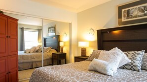 Appartamento, 1 letto king (Waters Edge 214) | 2 camere, accesso a Internet