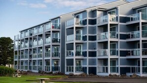 Exterior - Waters Edge 312 (Lincoln City)