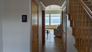 House, Multiple Beds (Ocean's Song) | Interior - Ocean's Song (Gleneden Beach)