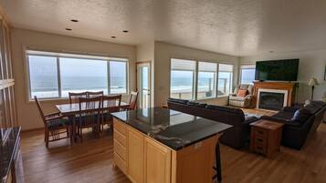 House, Multiple Beds (Ocean's Song) | Living room