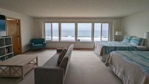 House, Multiple Beds (Ocean's Song) - Ocean's Song (Gleneden Beach)
