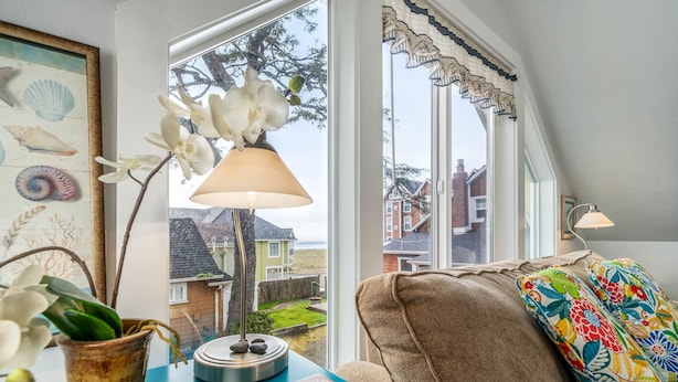 Maison, 1 grand lit et 1 canapé-lit (Sand Dollar Cottage) | Coin séjour
