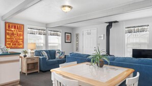 Maison, 1 grand lit et 1 canapé-lit (Sand Dollar Cottage) | Restauration