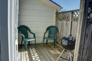 Ferienhaus, 1 Queen-Bett und Schlafsofa (Sand Dollar Cottage) | Balkon