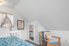 Hus - 1 queensize-säng med bäddsoffa (Sand Dollar Cottage) | 1 sovrum och internet