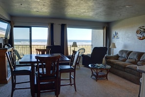 Condo, 1 cama King size y sofá cama (Seaside Beach Club 204) | Sala de estar