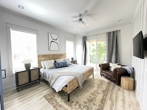 5 habitaciones, tabla de planchar con plancha y wifi gratis