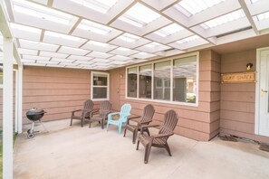 House, Multiple Beds (Surfers Cove) | Property grounds - Surfers Cove (Seaside)