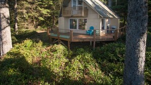 Hus, flere senger (The Cedar House) | Eksteriør