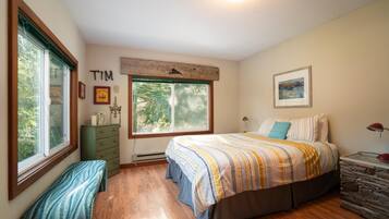 House, 1 Queen Bed with Sofa bed (The Sea Slug) | 2 bedrooms