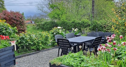 Logement à la Campagne à 6km de Redon, 35 km de la mer