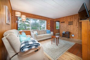 獨棟房屋, 2 張標準雙人床 (Barefoot Bungalow) | 客廳